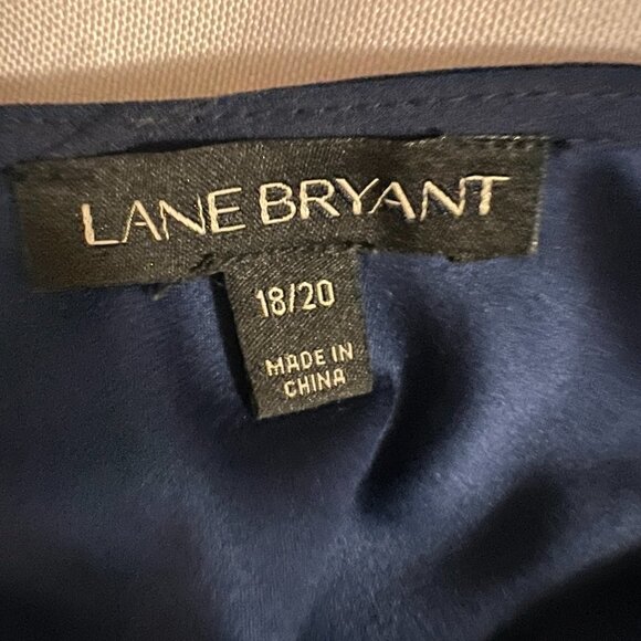 Lane Bryant Plus Navy Big Bell Sleeve V-Neck Blouse - Picture 8 of 10